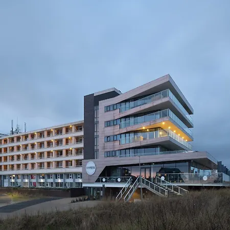 Chic For 8 With Seaview